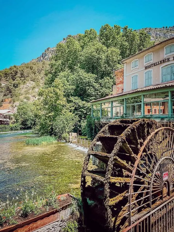 Lagnes La Fontaine Aux Fees 빌라