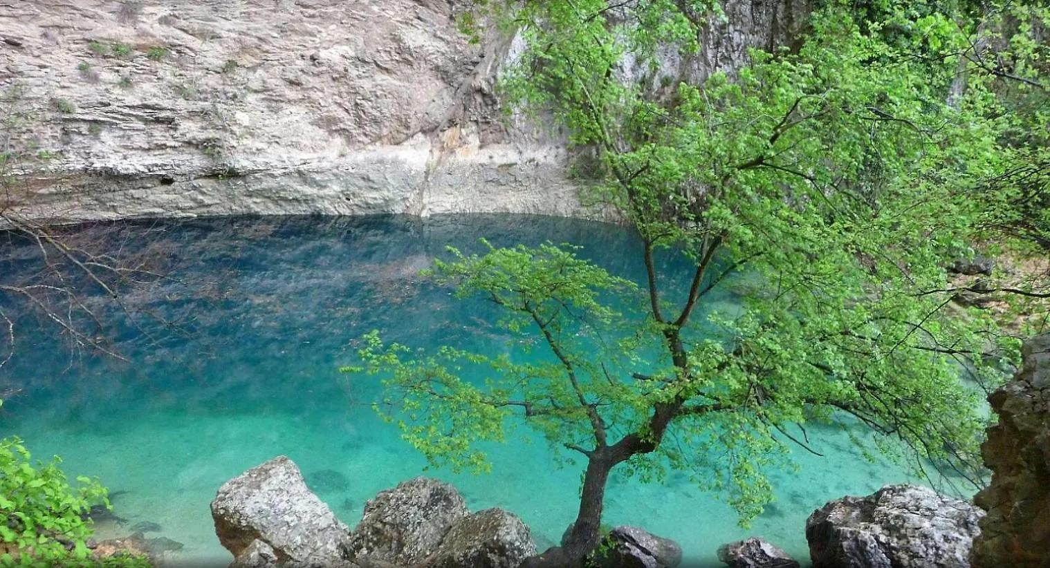 펜션 Lagnes La Fontaine Aux Fees 빌라